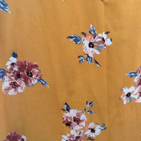 Mustard yellow floral blouse - Picture 5 of 5